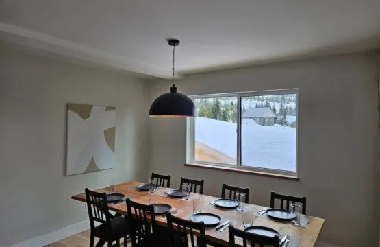 9a11c5c5 4447 49 S4gLm