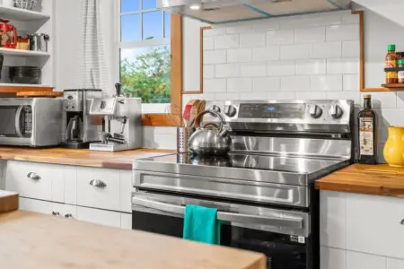 9c59140d 1c92 4b K5N 9