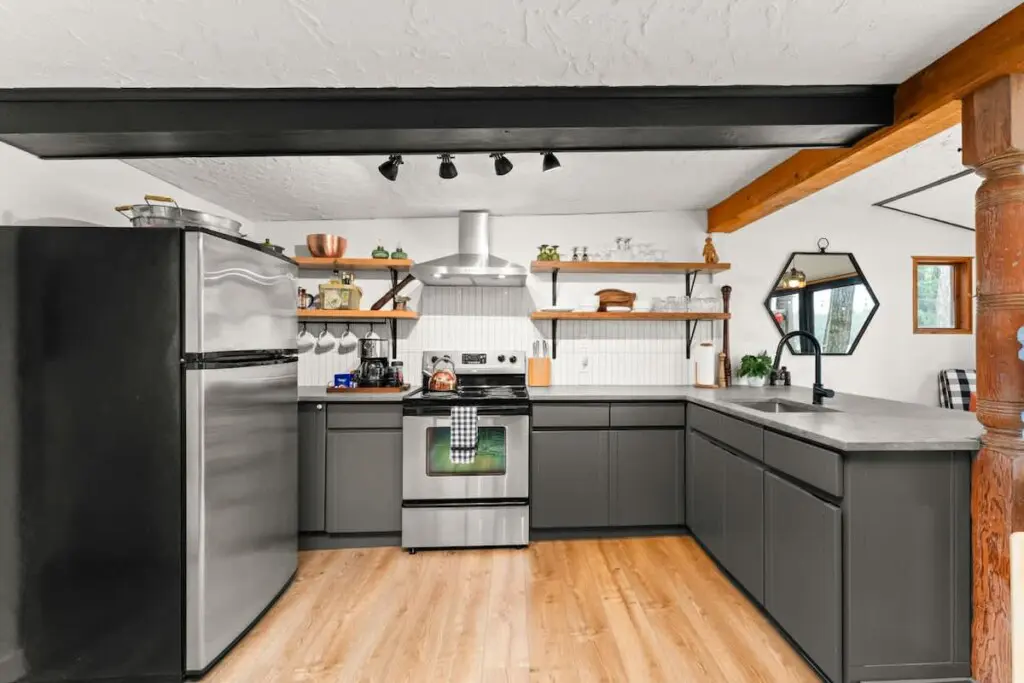 9c67ff1d b05d 4b 581EH