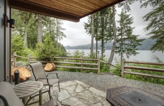 9f06d3cb 7770 4d YfQB4