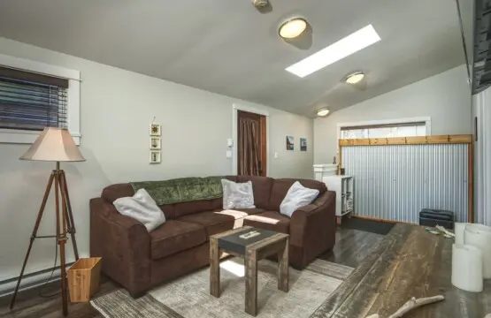 a022f13a b6a4 4f KMHPJ