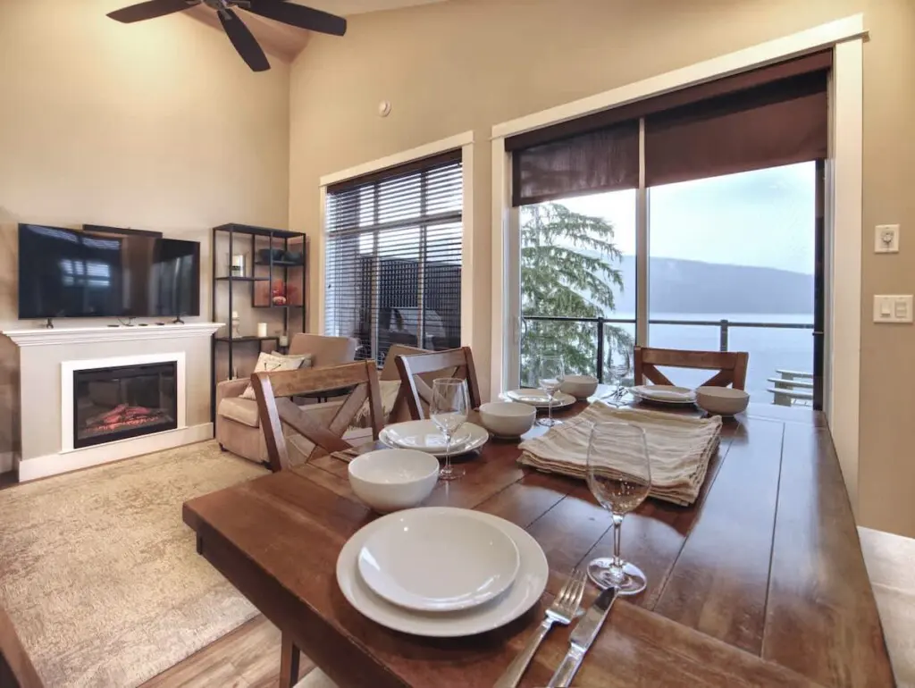 a7c3264d c760 4a b8dHM