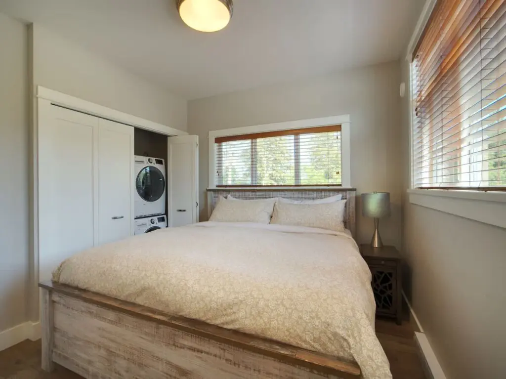 ab39e182 f82c 47 mTyz