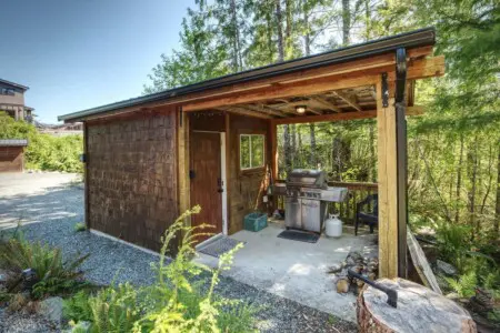 ac3af91d 6082 46 ROfy5