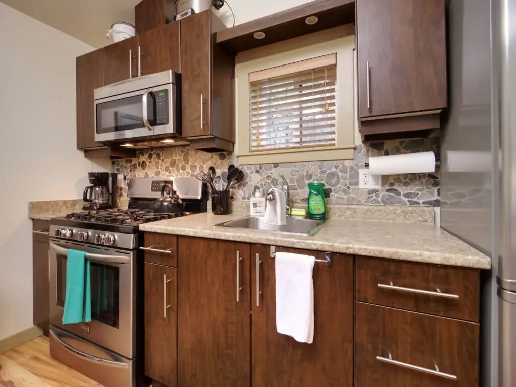 ad6ee18d 10bb 45 KXBYk