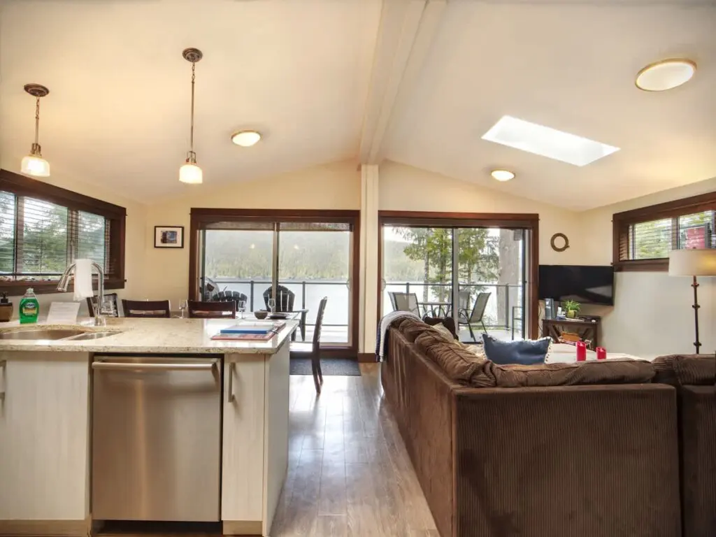 ae962378 cccc 43 JMT1