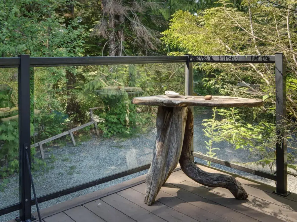 b2150e2d a097 4f J2BoQ