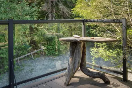 b2150e2d a097 4f J2BoQ