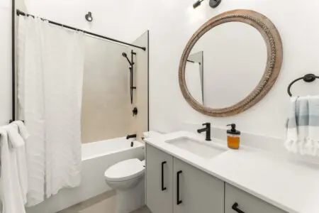 b7696019 cbb3 42 vC9FF