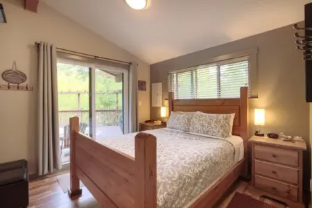 b7786925 729e 4c 26dE8