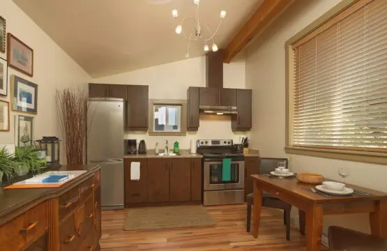 b913e9e6 0da7 4b hOcna