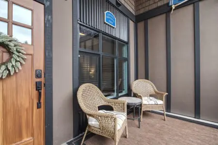 baa9d190 4141 4e I1wAr