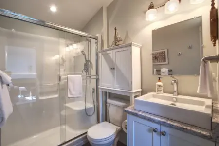 bcdf0403 2880 4f jiPIl