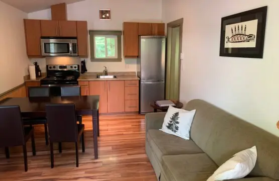 bd163511 fff7 4c ugS1n