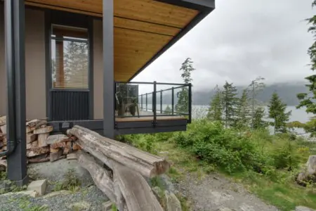 c0b9d589 1fa0 4f bfhUn