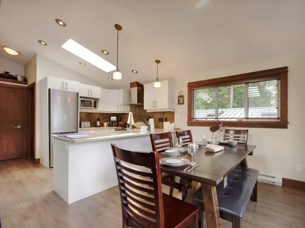 c1a72a2b afa1 40 tWVZM