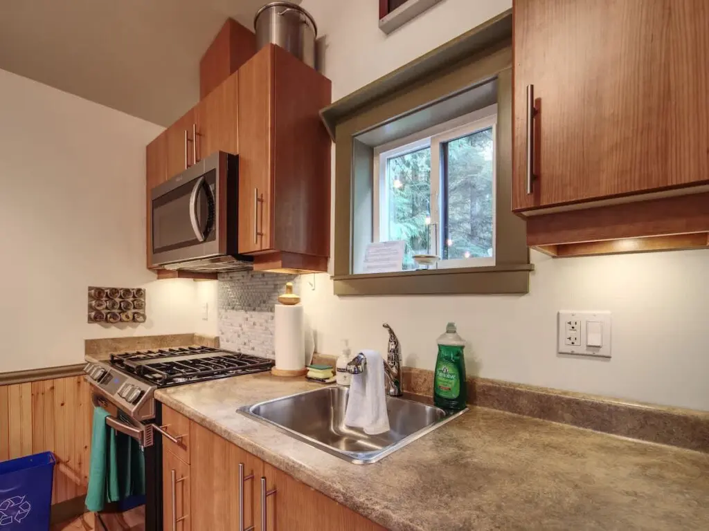 cd8d3eae 2f76 44 p9VhH