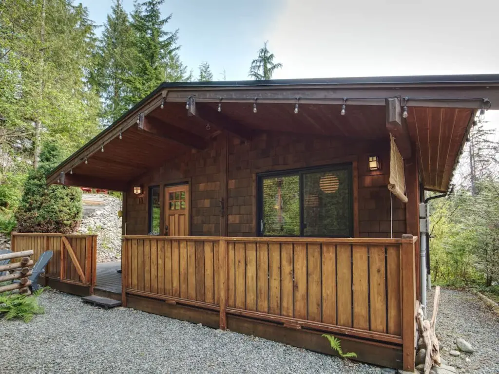 ce155f49 06b8 4e HvDa