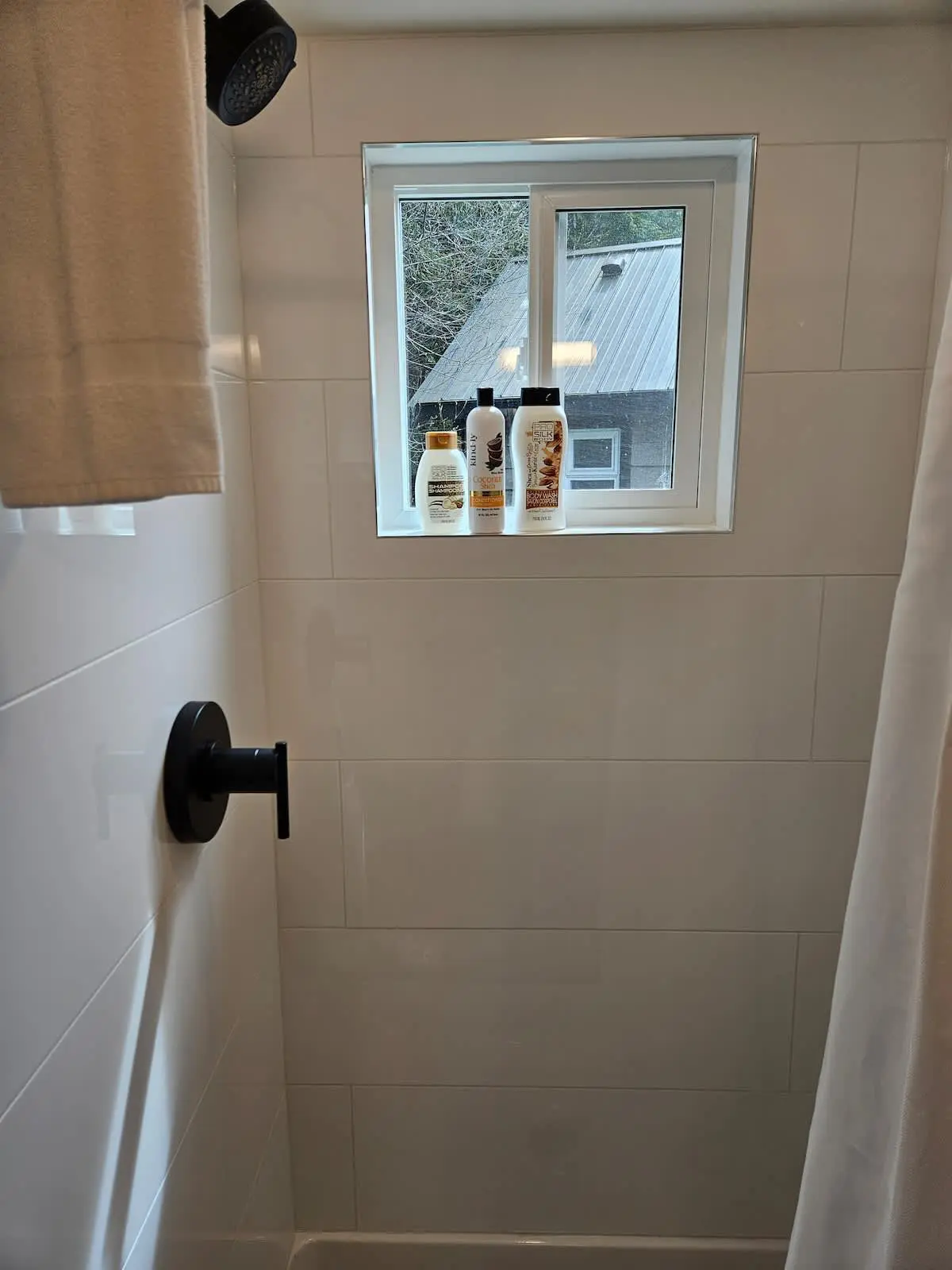 cef6fad8 b29d 49 LH5wc