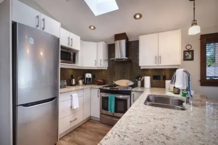 cf652a43 3e9e 4c SkP6A