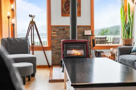 d1bd25c6 eceb 44 y4R2g