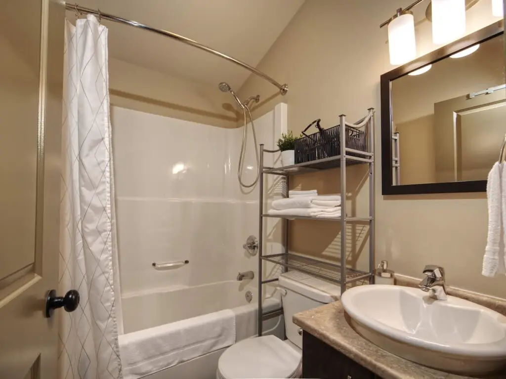 d20d4f37 3fd4 44 HSg3n