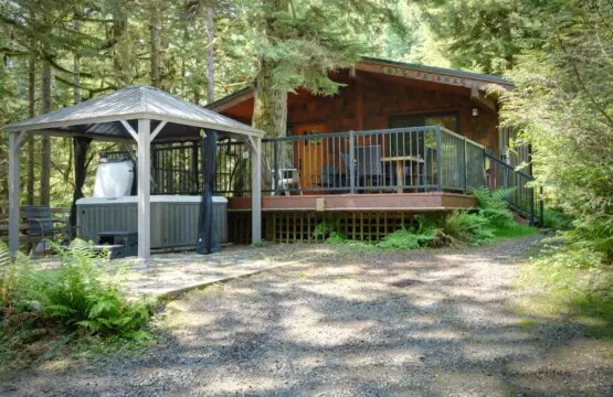 d3c895a2 1466 44 dH 5m