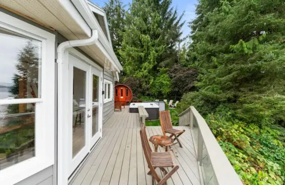 d3e9d9af 3035 46 e333Q