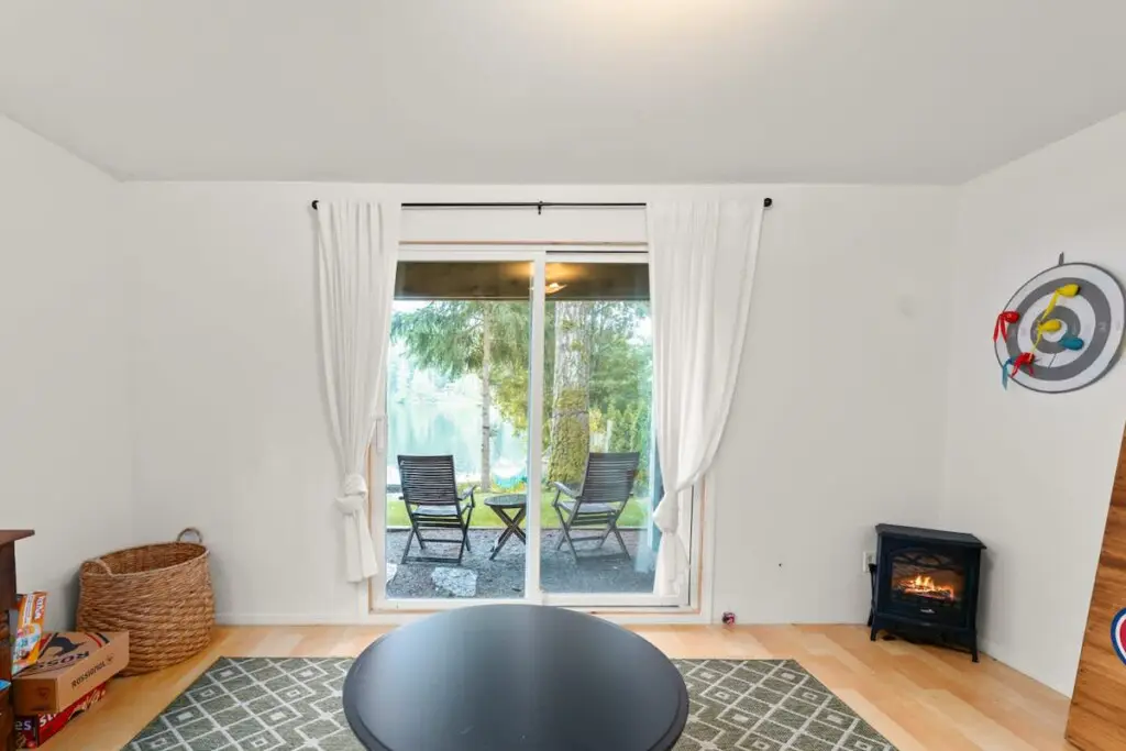 d80ef96c 4ace 4b ZXXvd