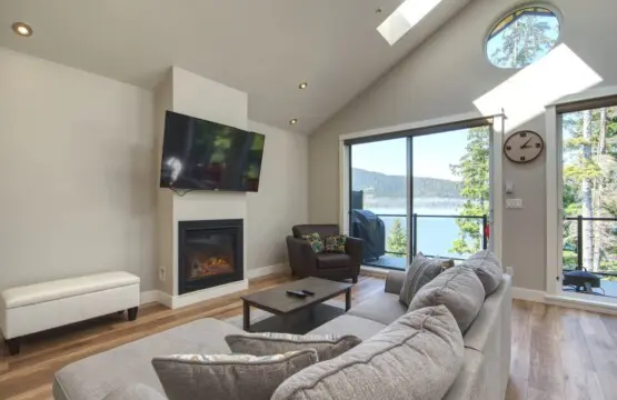 de319c47 a9da 44 KOeOT