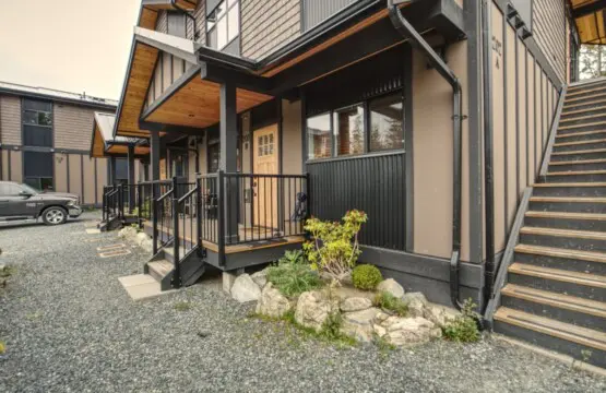 e09fb12f 7e59 4d ZyVyj