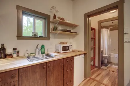 e0a5aa89 afc9 4d ja7Rt