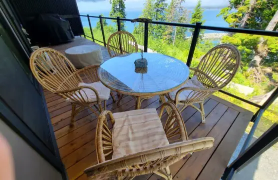 e3539065 8bec 46 y6qgr