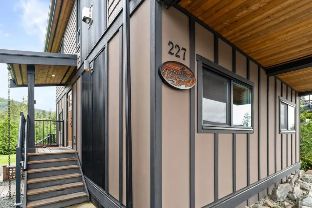 e3b47f7e 65e7 48 RlXtM