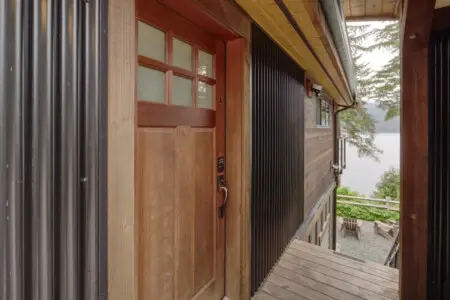 e56c4c35 c199 4a zJeiH