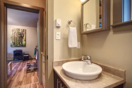 e6500bbe 0216 43 GvVX4