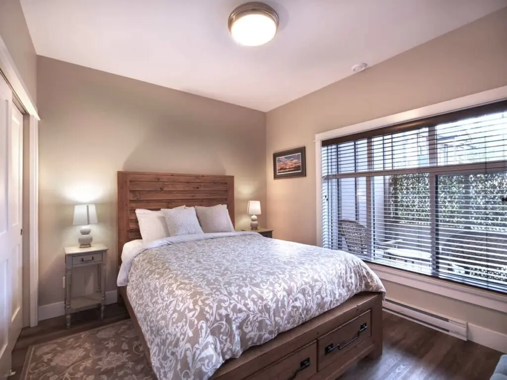 e79c69d6 7953 44 8QPN1