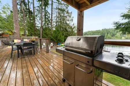 ee4706b3 e08a 4d FdOVL