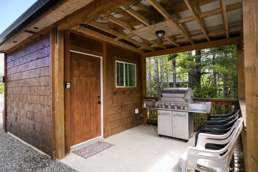 f2bcb80a 24b2 4b 5kvbs