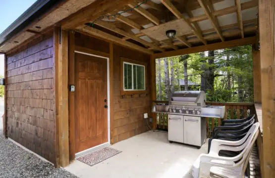 f2bcb80a 24b2 4b 5kvbs