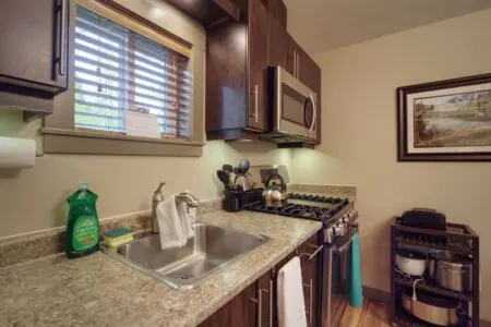 f3695d00 d271 47 dGhY8