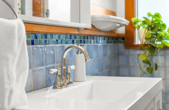 f4e3d328 b730 4f 3XAJS