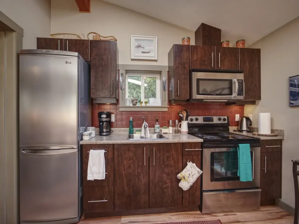 fa921001 8a51 4c X8Zvm