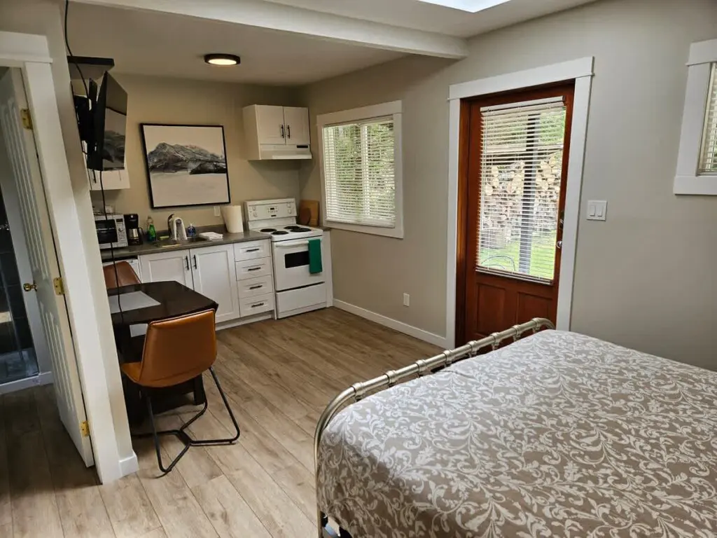 fc516779 81c1 49 kLELG