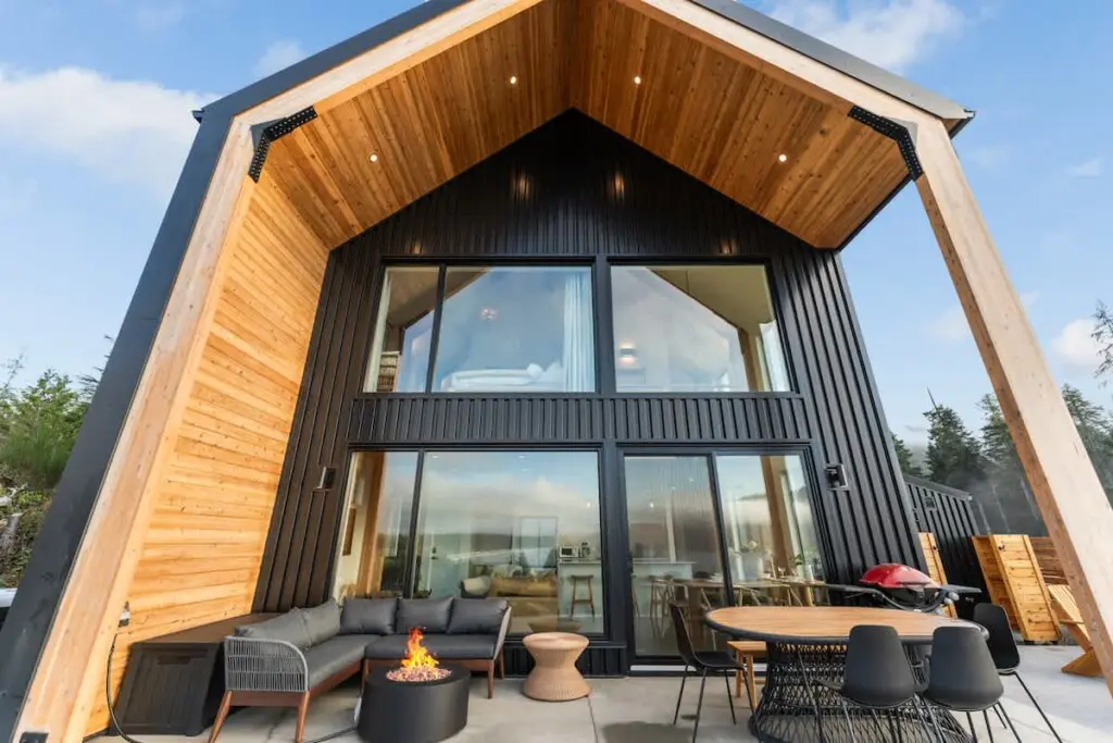 fdabab33 de1c 48 oZGm4