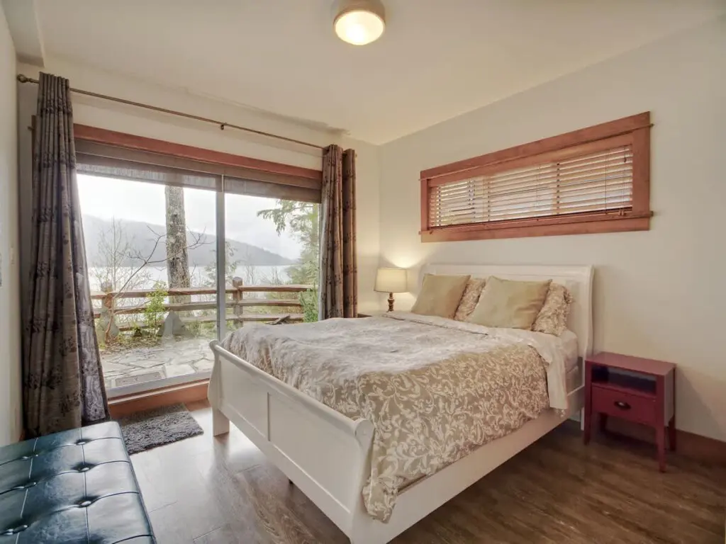 fe00cacd 91f0 41 g1nj6