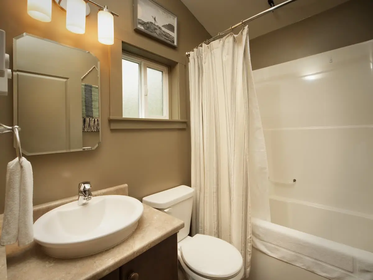 fec42c37 19fa 46 5QZYj