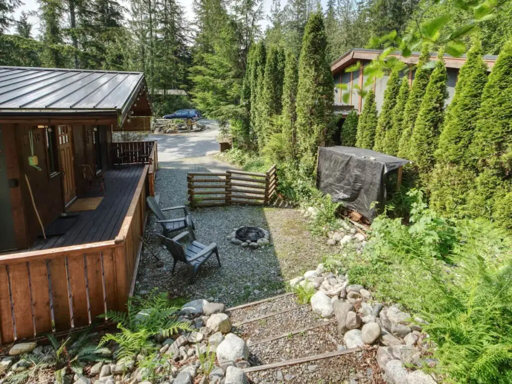 ffa57367 215f 4b sjECJ