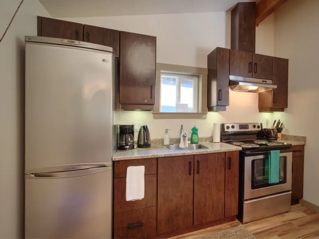 4be2b6aa ec02 49 tzoOy