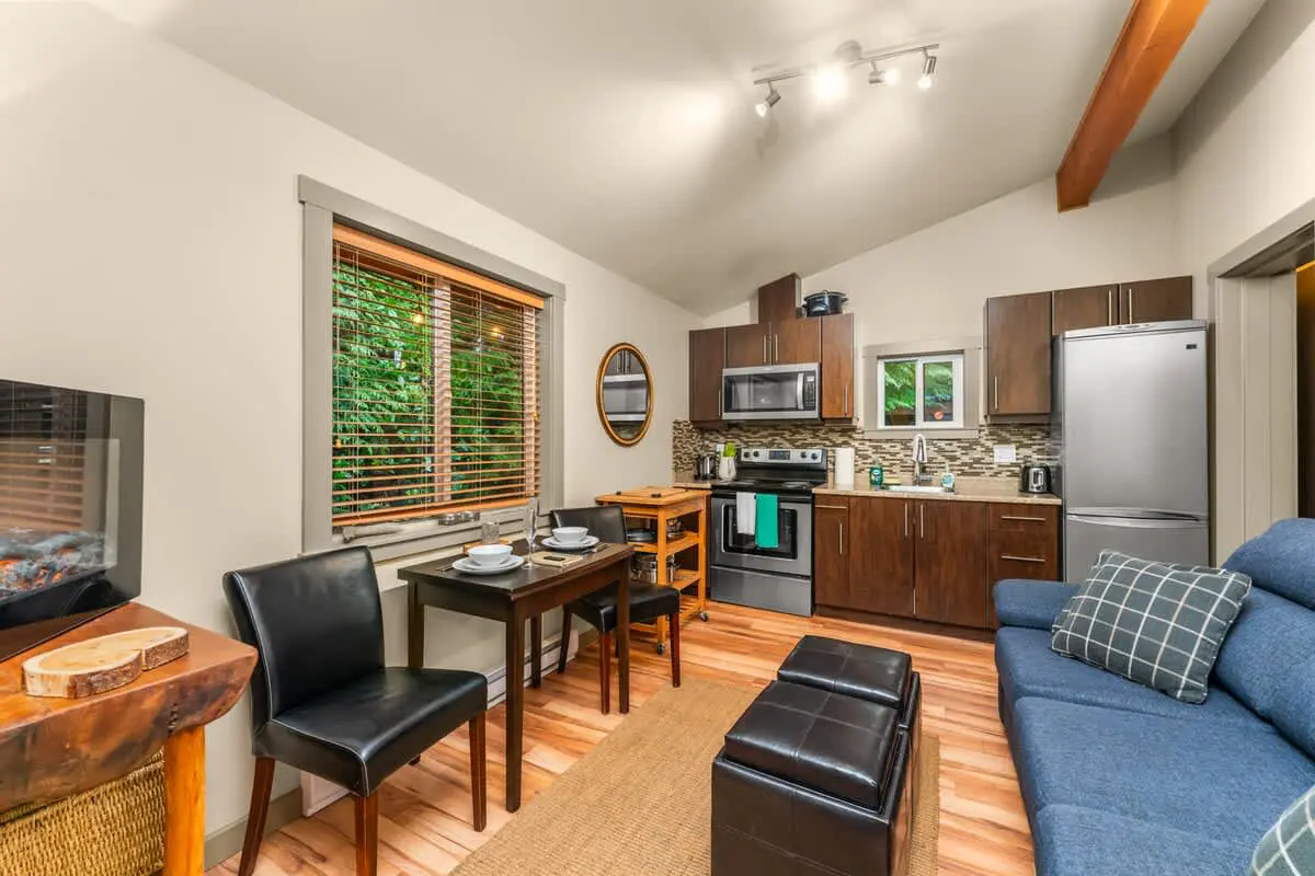 8e5b7ba4 df16 4f Z2eWE